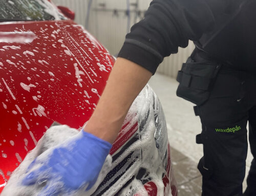 Tvätta bilen på vintern – onödigt slit eller ett absolut måste?